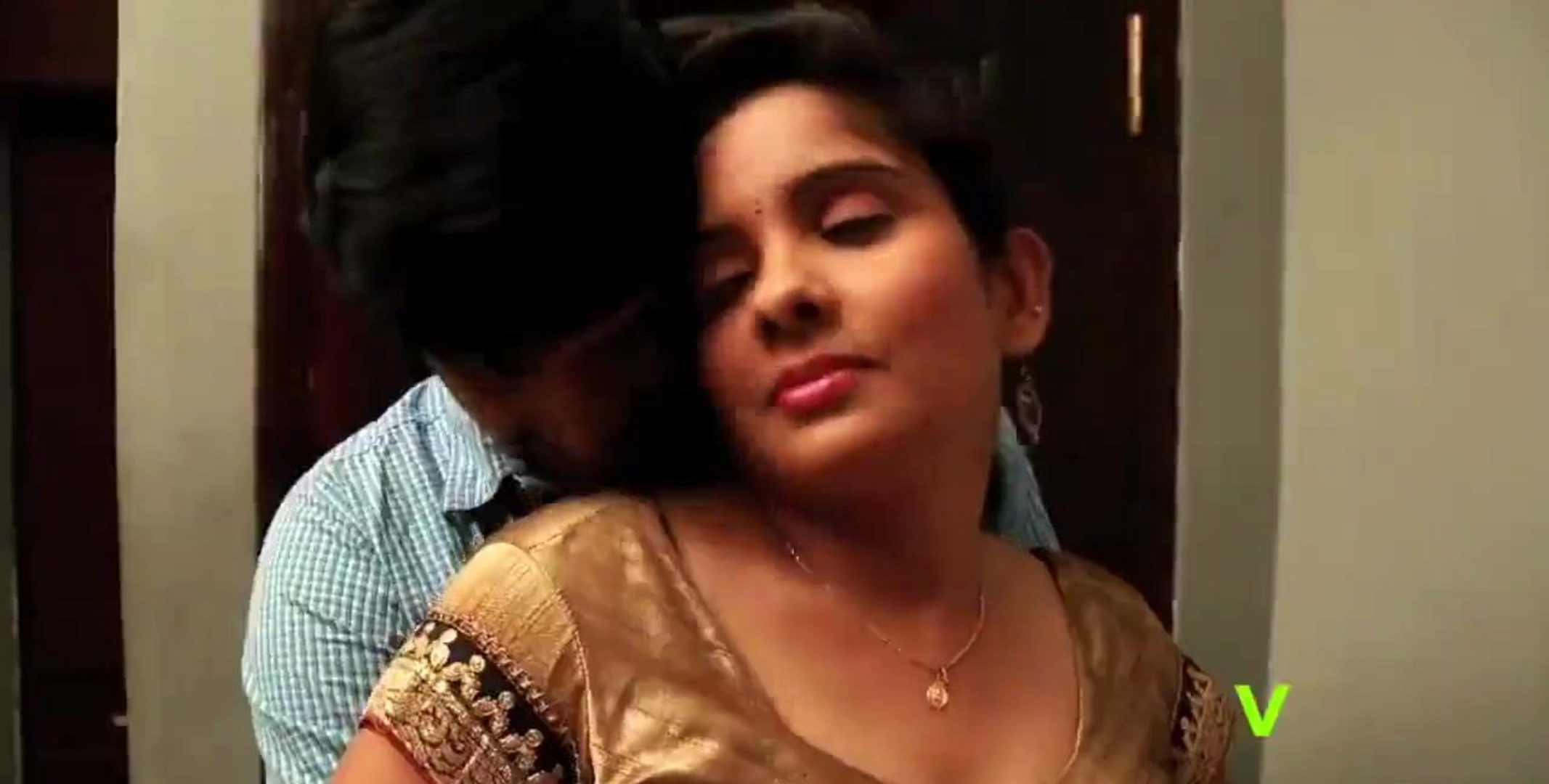 2133px x 1080px - Tamil Nadu Village Aunty Lesbian Sexy Videos - XXX BULE