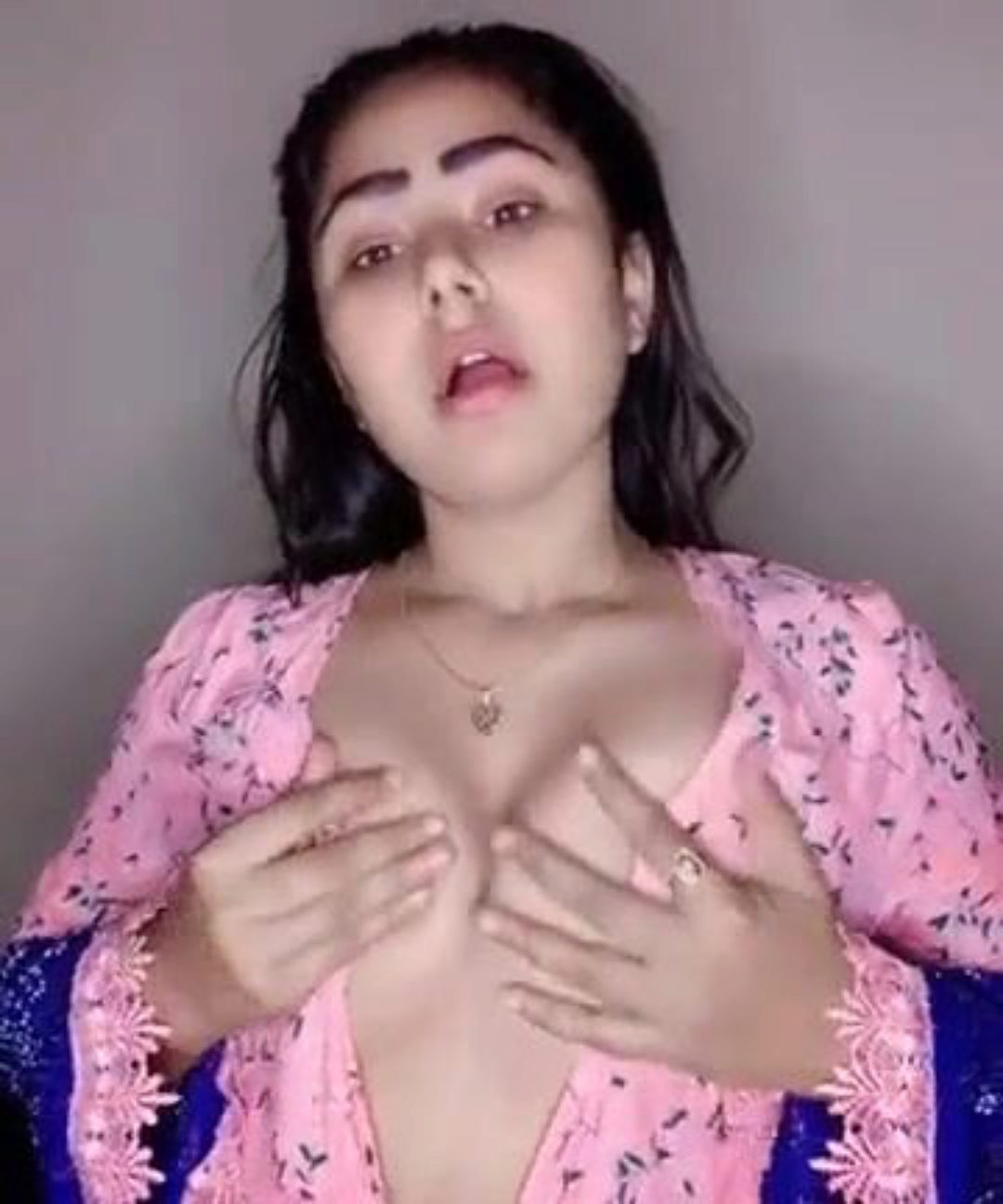 Bhojpuri Actress Mona Lisa Sexy Videos