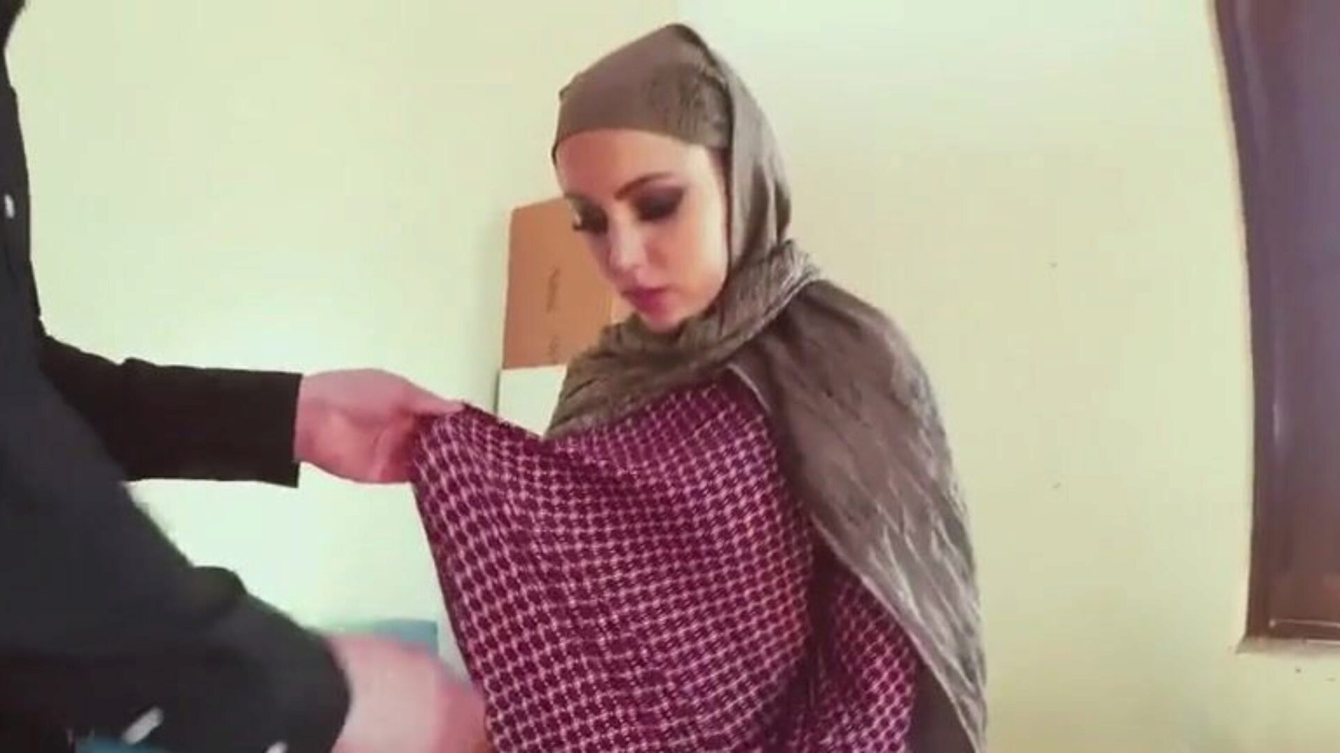 Arab Amateur Hijab - Arab Amateur Blowjob - XXX BULE