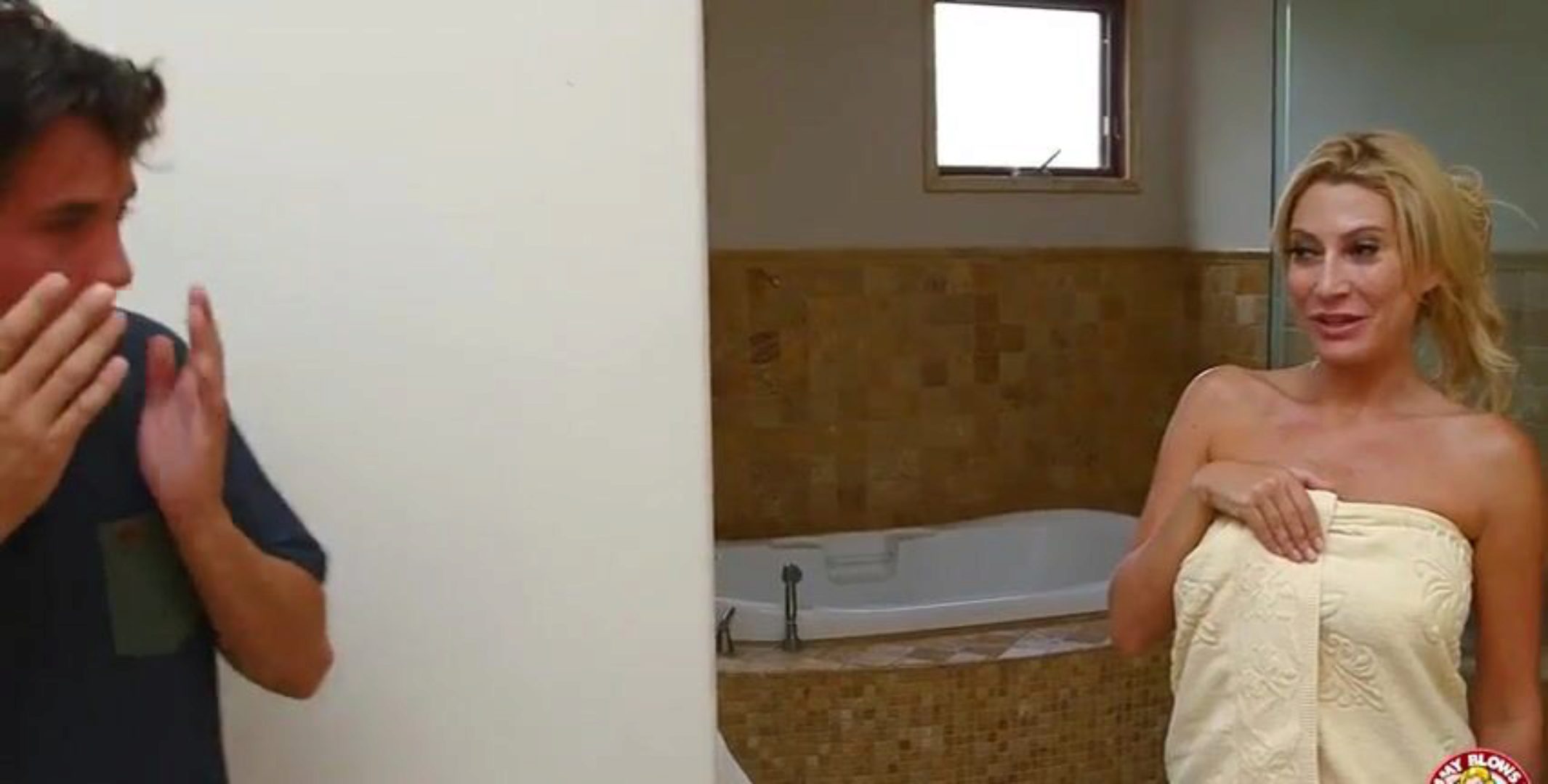 Hot Mom Bath Son Xxx - Mom Caught In Bathroom Xvideon - XXX BULE