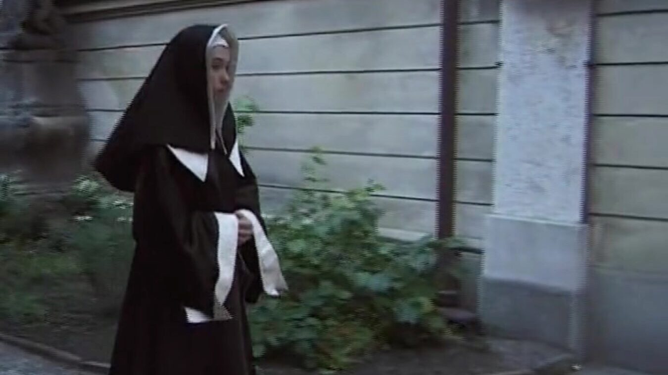 freira alemã cede à tentação