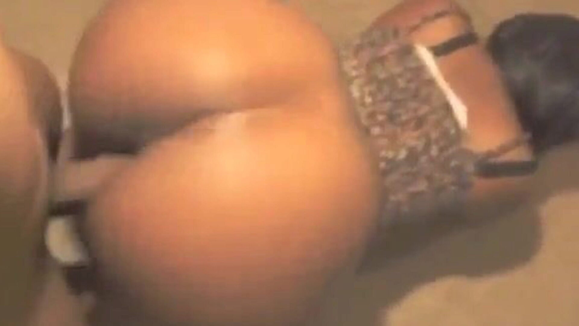 Leora Masturbation Cam - Video Of Leora Masturbating In The Guest Room - XXX BULE
